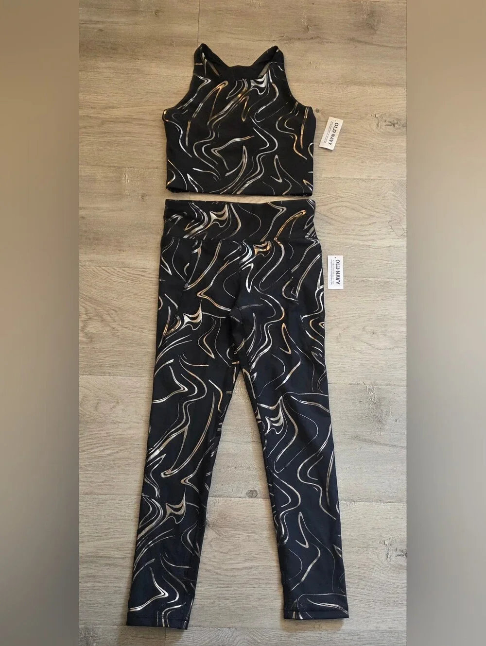 Old Navy Active Powersoft Girls Black Silver Marble-Print Leggings & Sports Bra
